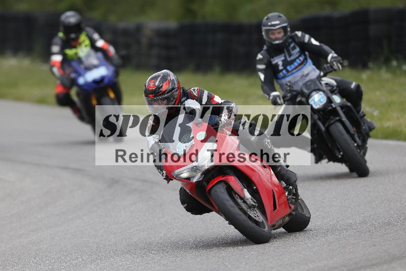 /09 19.04.2026  Caremotion get faster ADR/Gruppe gruen/76